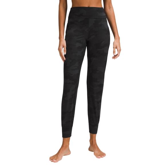 Lululemon Pants - Lululemon 'Align' Black Nylon High-Rise Jogger Size 6